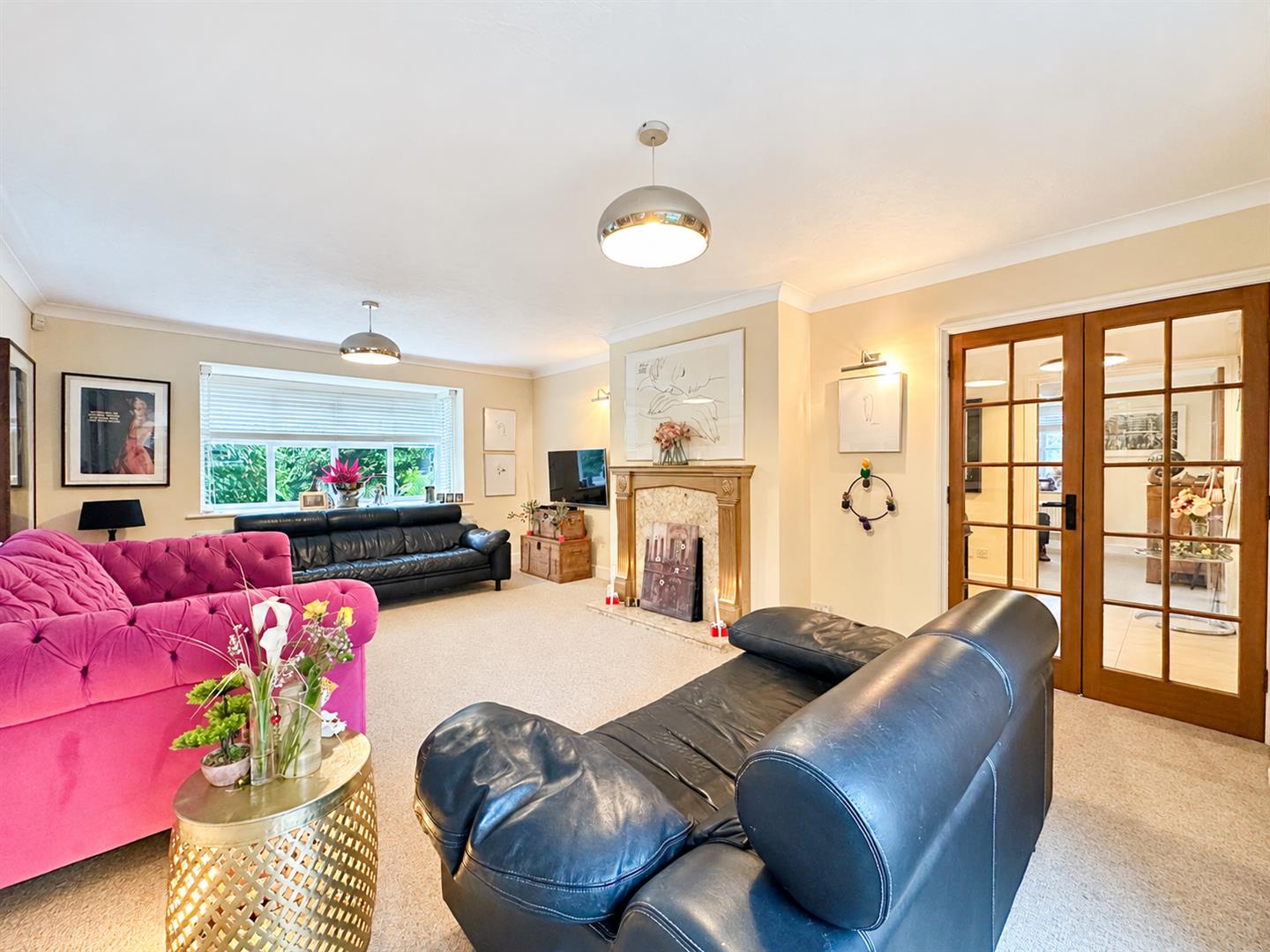 4 bed property in De Moleyns Close., Bexhill-On-Sea